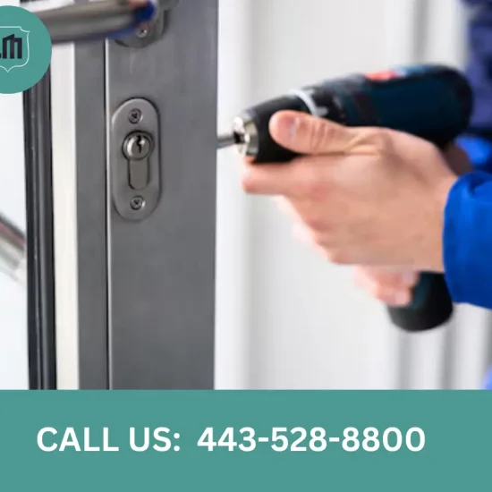 Emergency-locksmith-in-Baltimore-City-unlocking-a-door